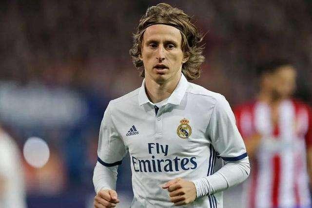 海港中超开门红：三连败后，没有什么比胜利更重要